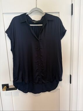 Liverpool Doleman colored button front woven blouse